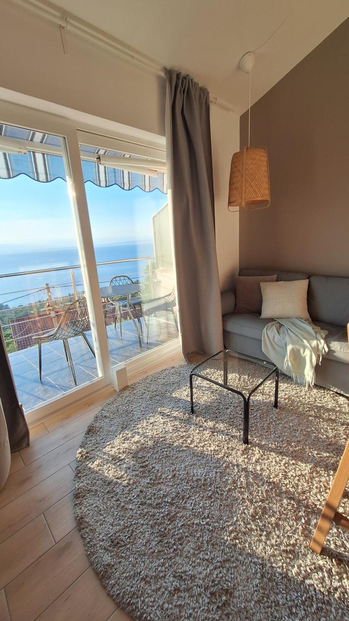 Ferienwohnung Mit 180° Meerblick Dobrec Exterior photo